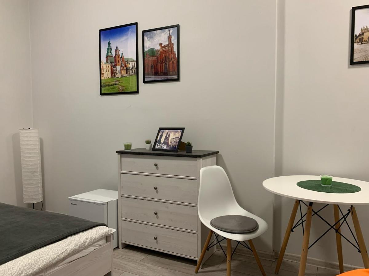 Discover Cracow Aparthostel Krakow Dış mekan fotoğraf